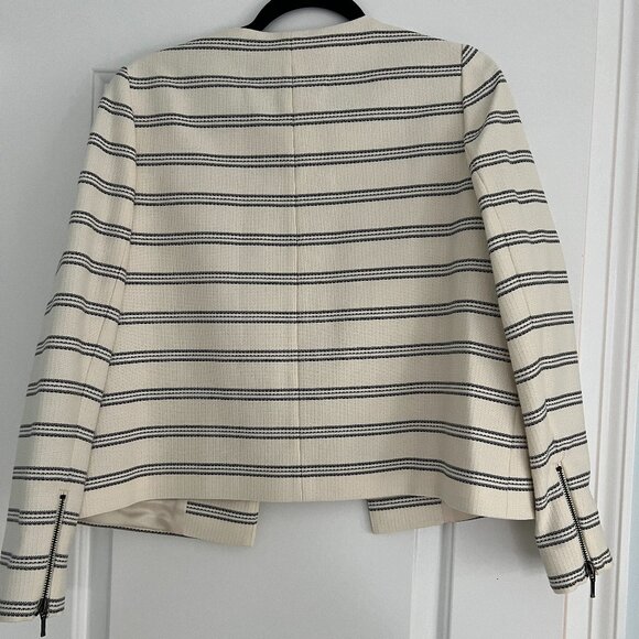 Pure Collection Lady Jacket - Picture 2 of 4